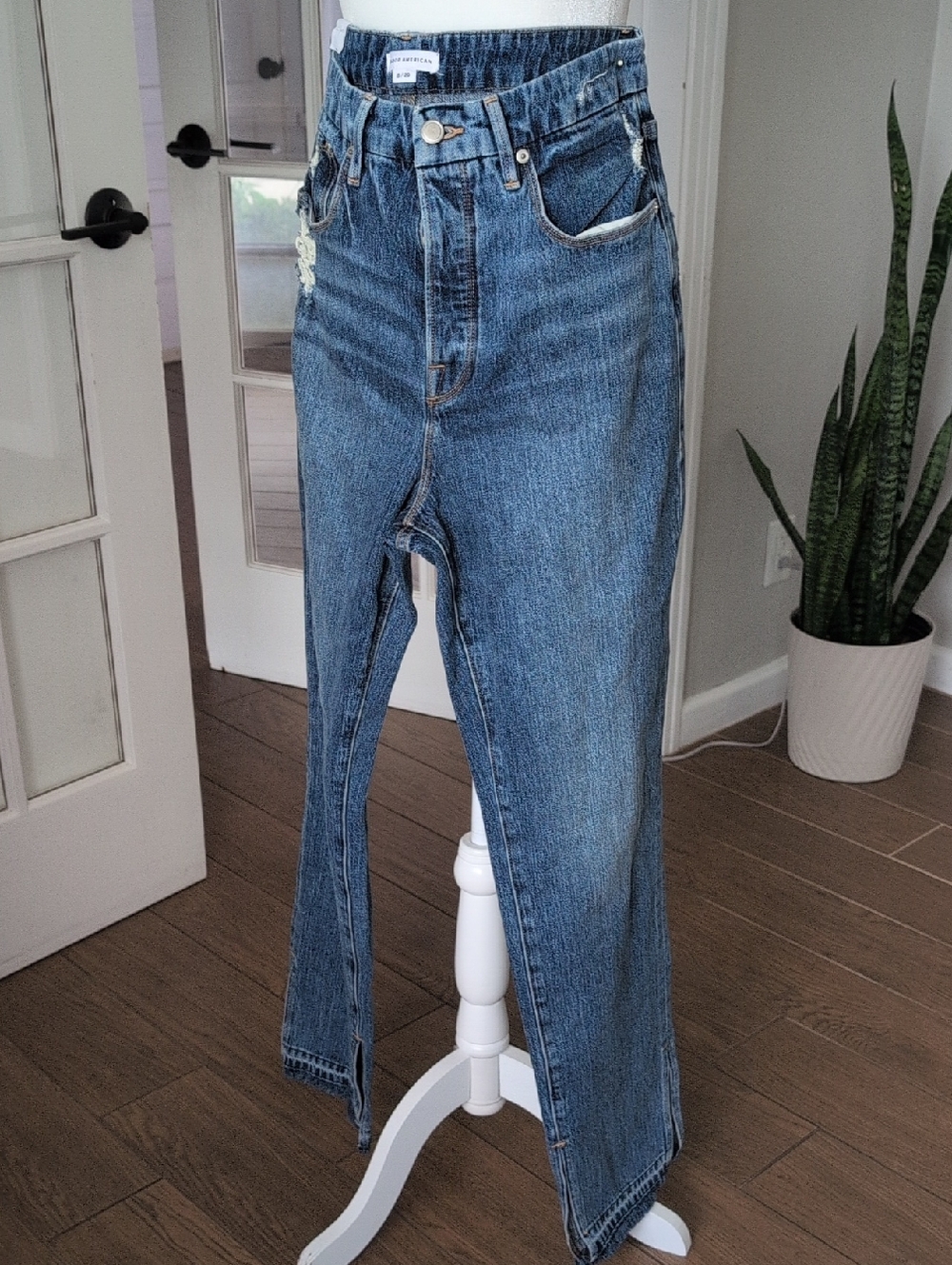 New Good American Good Boy Double Slit Ankle Jeans Size 8 - Picture 8 of 17